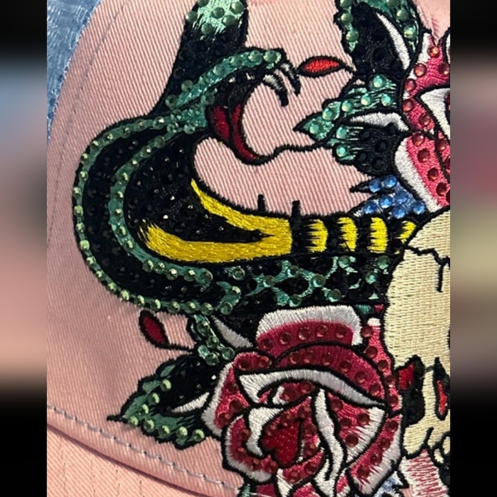 Don ED Hardy Vintage Mesh Snapback Trucker Hat - Picture 5 of 9